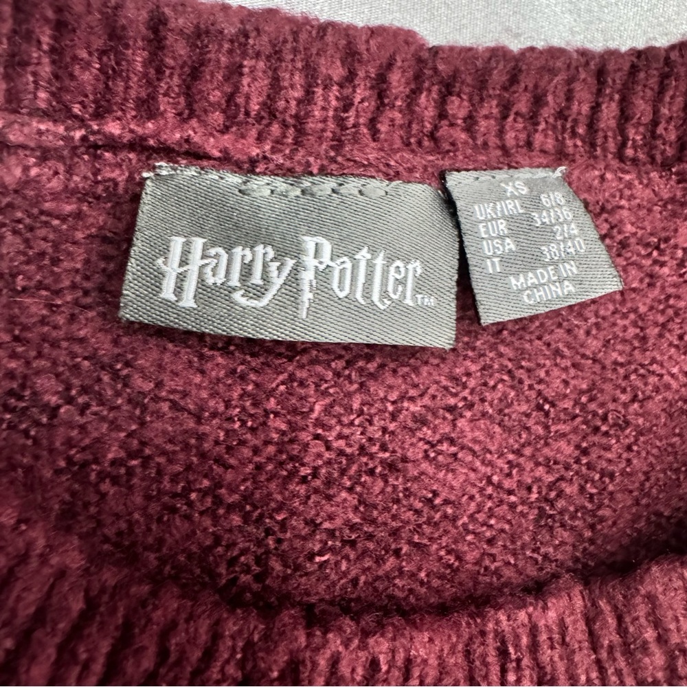 Harry Potter Embroidered Sweater Adult XS - Picture 7 of 13